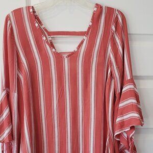 NWT: Band of Gypsies Bell Sleeve Top/Mini Dress Size Small